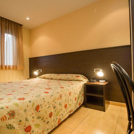 Hotel La Mola Енкамп Экстерьер фото