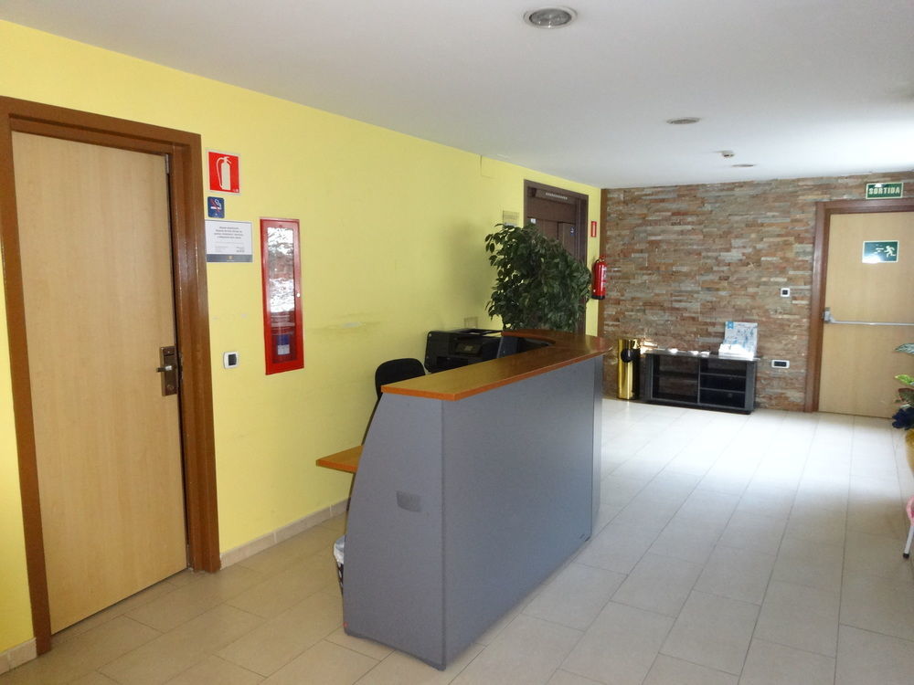 Hotel La Mola Енкамп Экстерьер фото